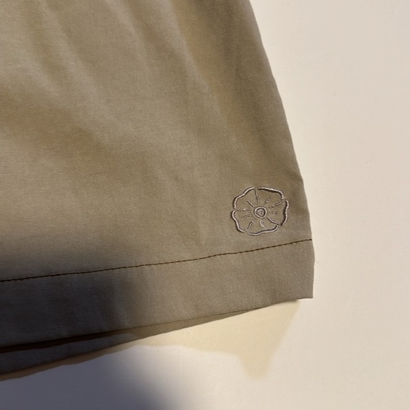 Outdoor Research Khaki Men's Flat Front Shorts - Picture 6 of 8